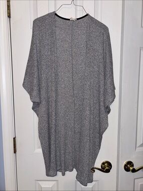 Caution To The Wind Gray Open-Front Knit Poncho Cardigan